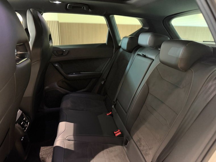 Vehicle Image 50