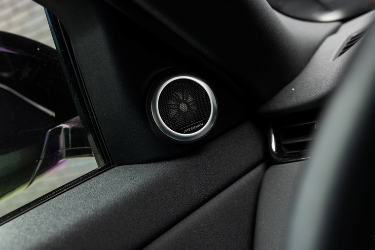 Vehicle Image 37