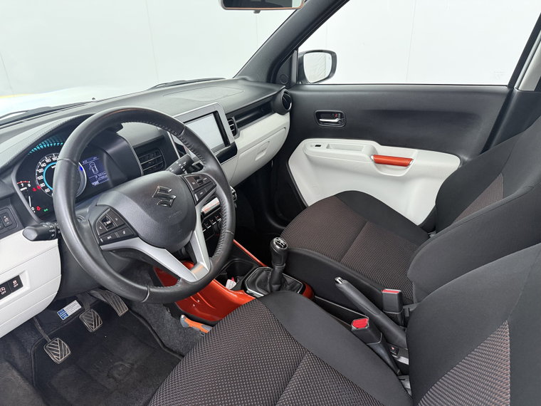 Vehicle Image 18