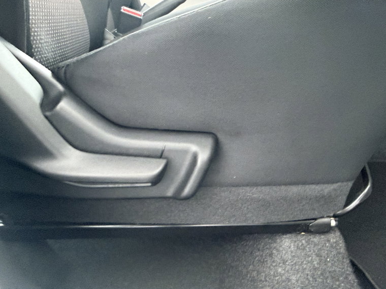 Vehicle Image 42