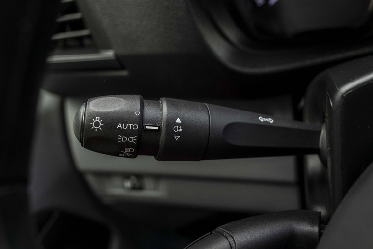 Vehicle Image 26