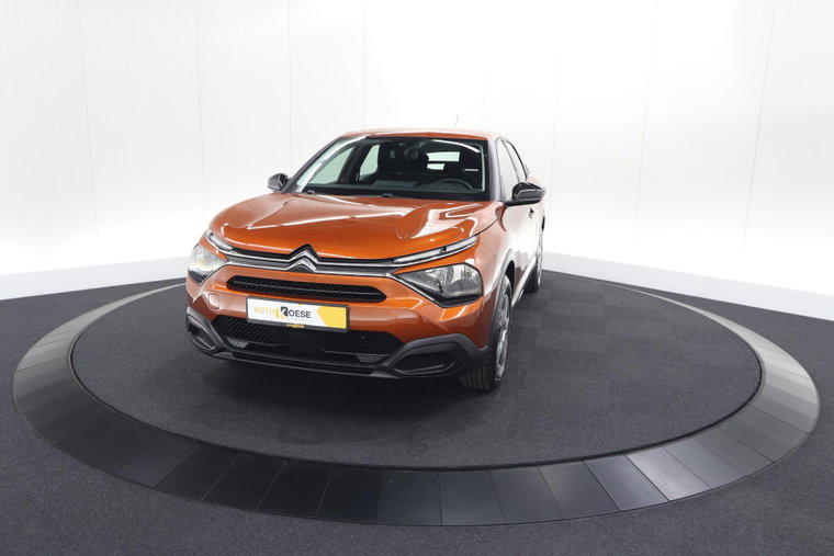 Vehicle Image 35