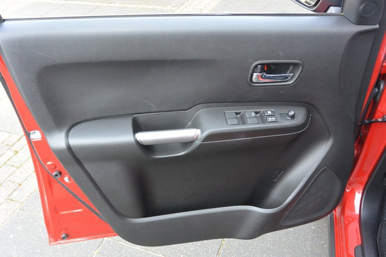 Vehicle Image 17