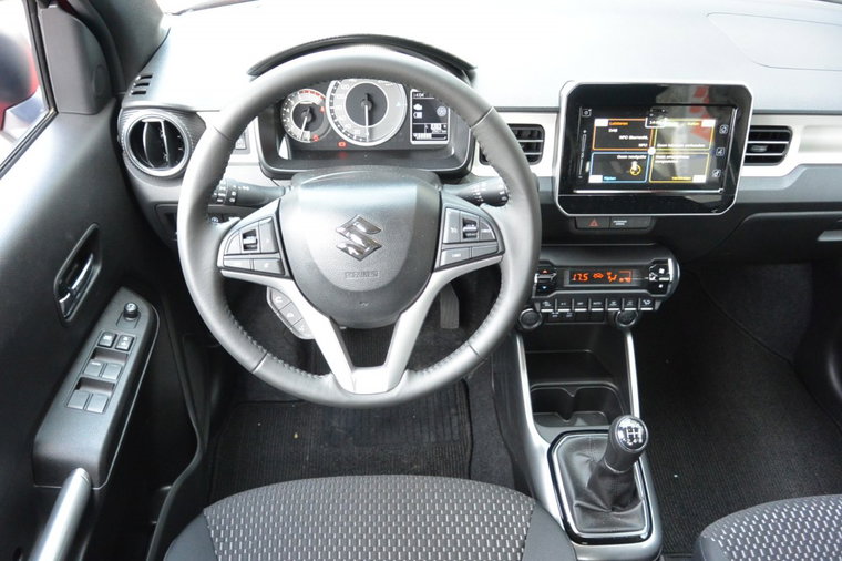 Vehicle Image 21