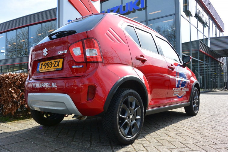 Vehicle Image 7