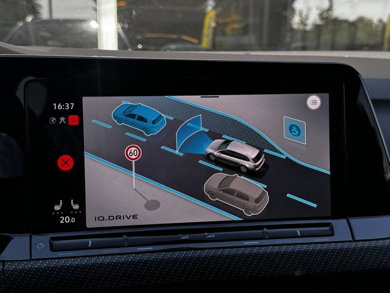 Vehicle Image 20