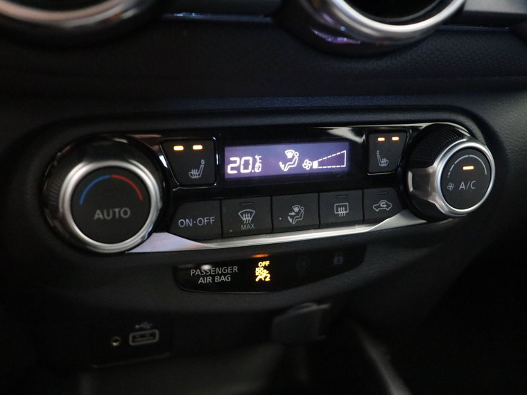Vehicle Image 28