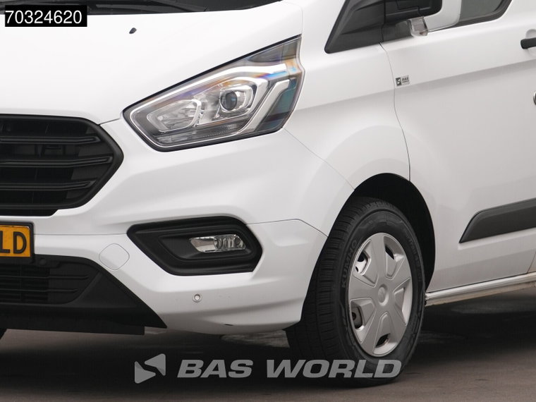 Vehicle Image 31