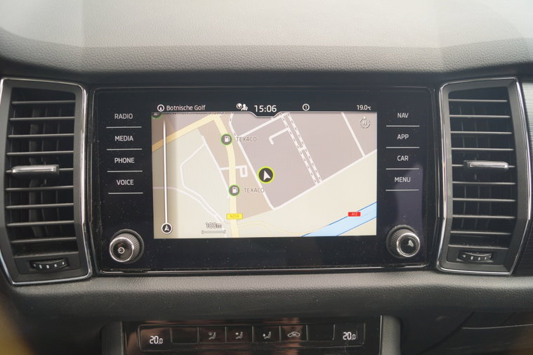 Vehicle Image 22