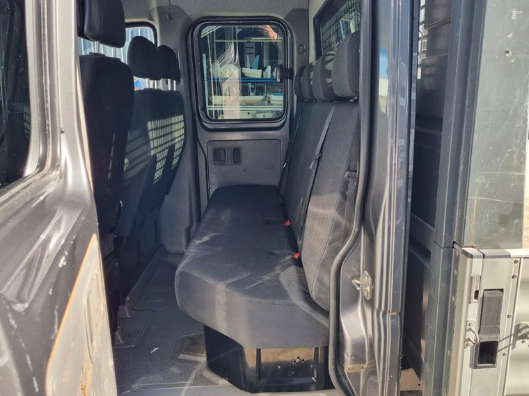Vehicle Image 22