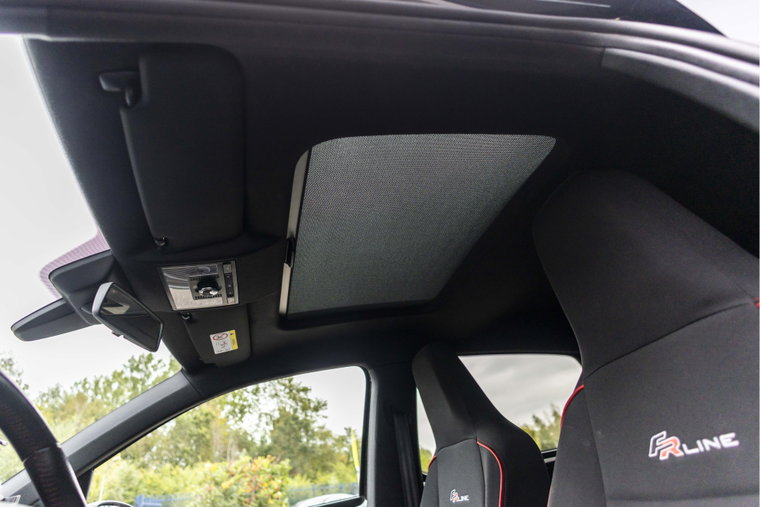 Vehicle Image 23