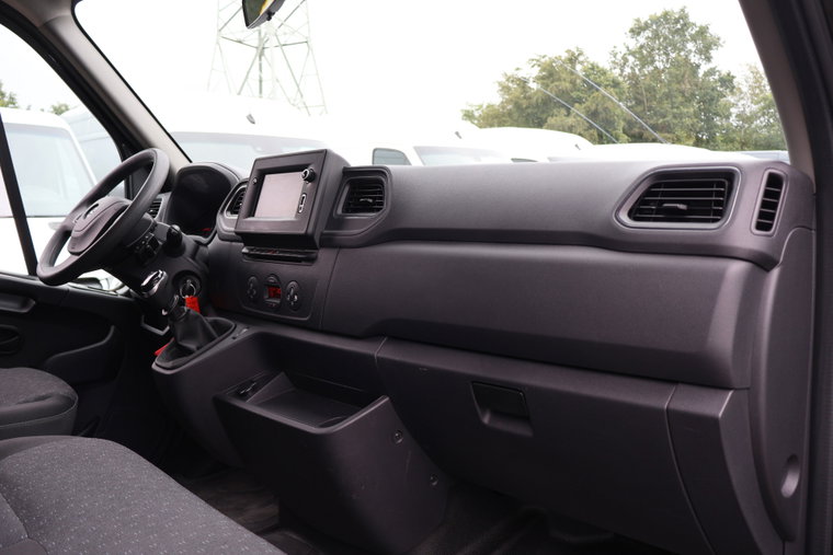 Vehicle Image 39