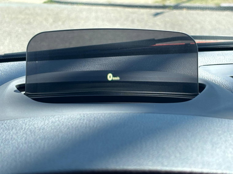 Vehicle Image 23