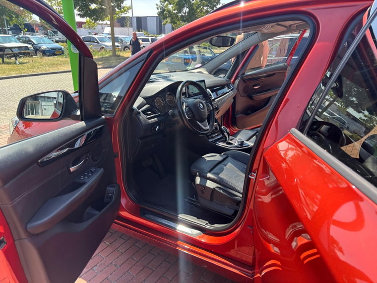 Vehicle Image 41