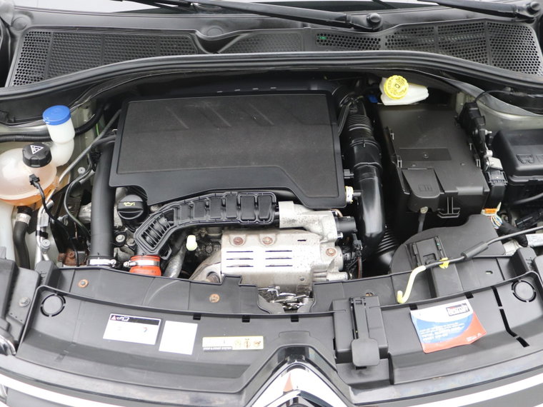 Vehicle Image 31