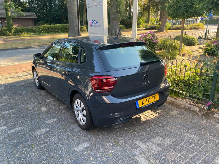 Vehicle Image 26