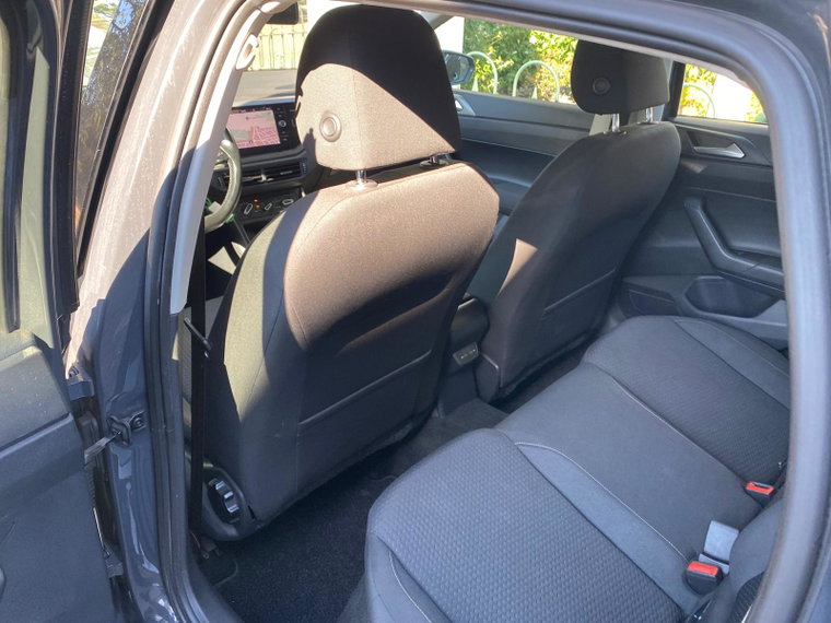 Vehicle Image 31