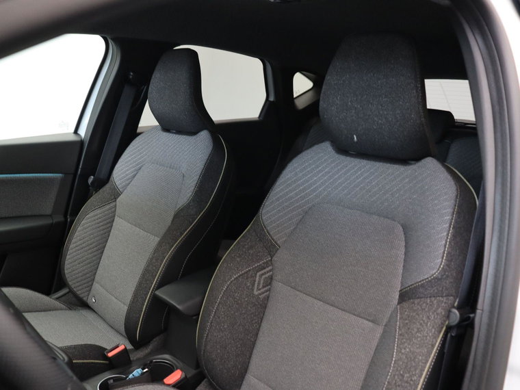 Vehicle Image 40