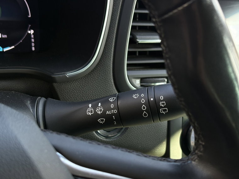 Vehicle Image 26