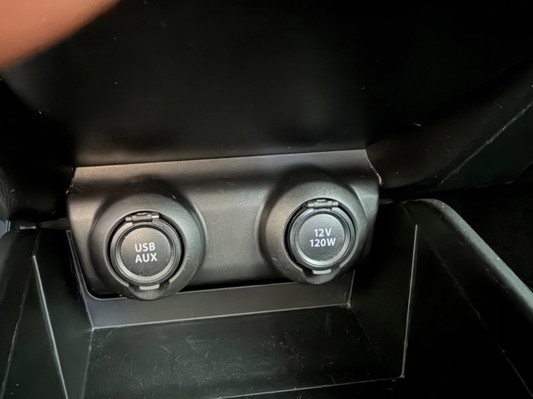 Vehicle Image 40