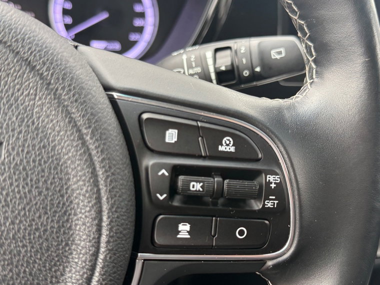 Vehicle Image 26