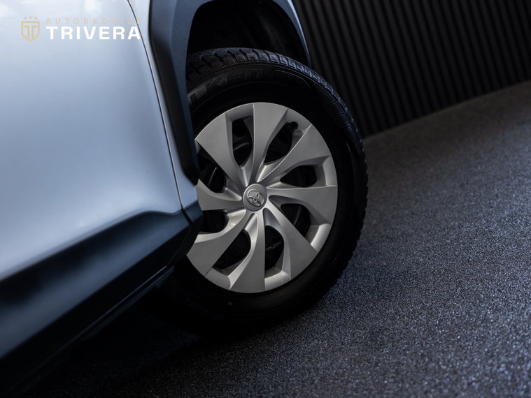 Vehicle Image 14