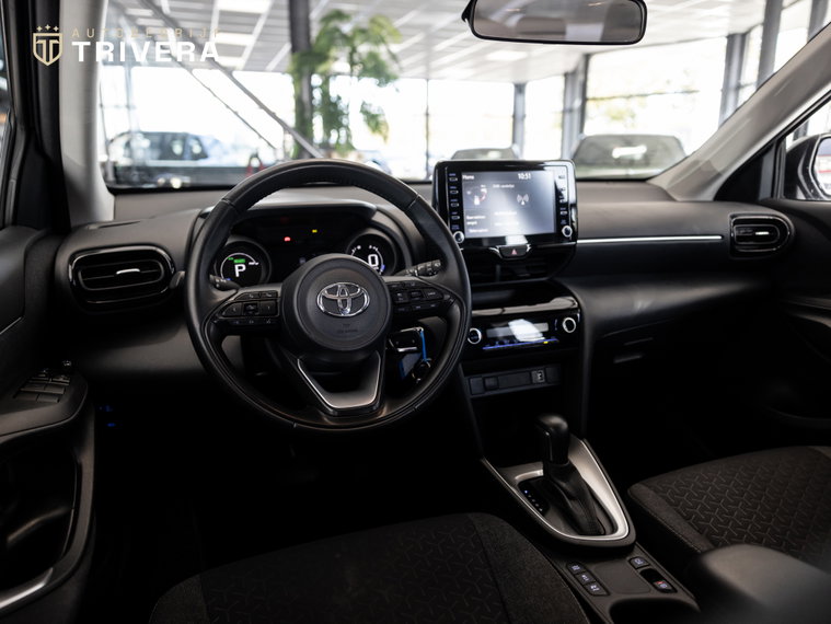 Vehicle Image 19