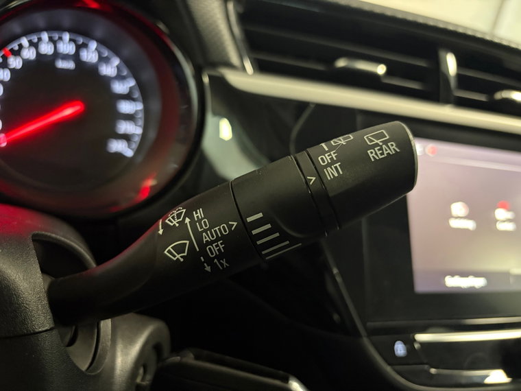 Vehicle Image 37