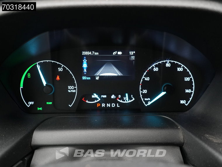 Vehicle Image 13