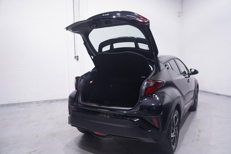 Vehicle Image 16