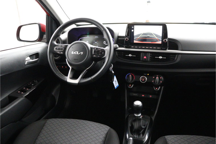 Vehicle Image 32