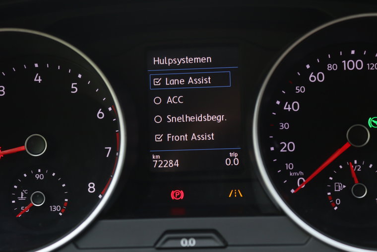Vehicle Image 18