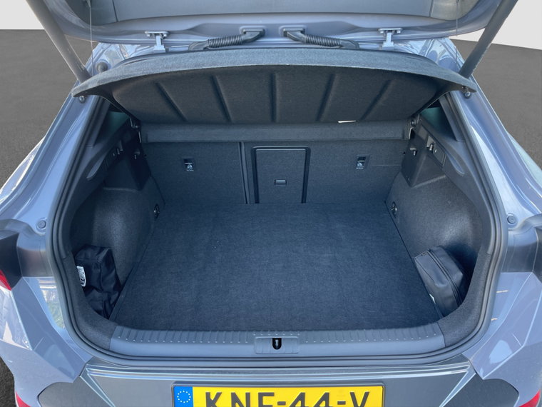 Vehicle Image 28