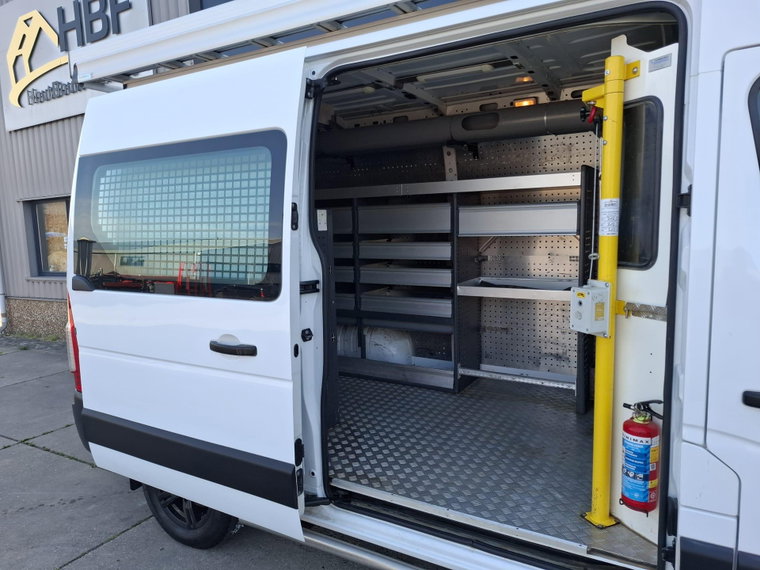 Vehicle Image 39