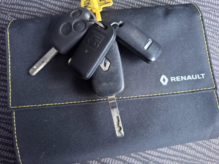 Vehicle Image 41