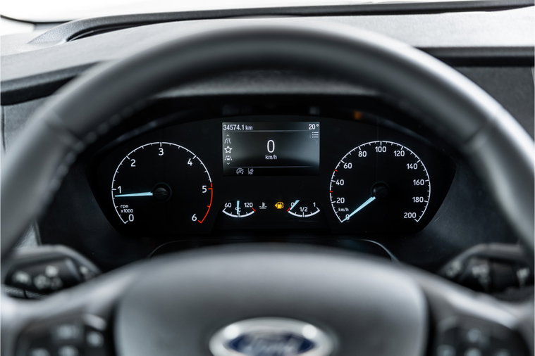 Vehicle Image 15