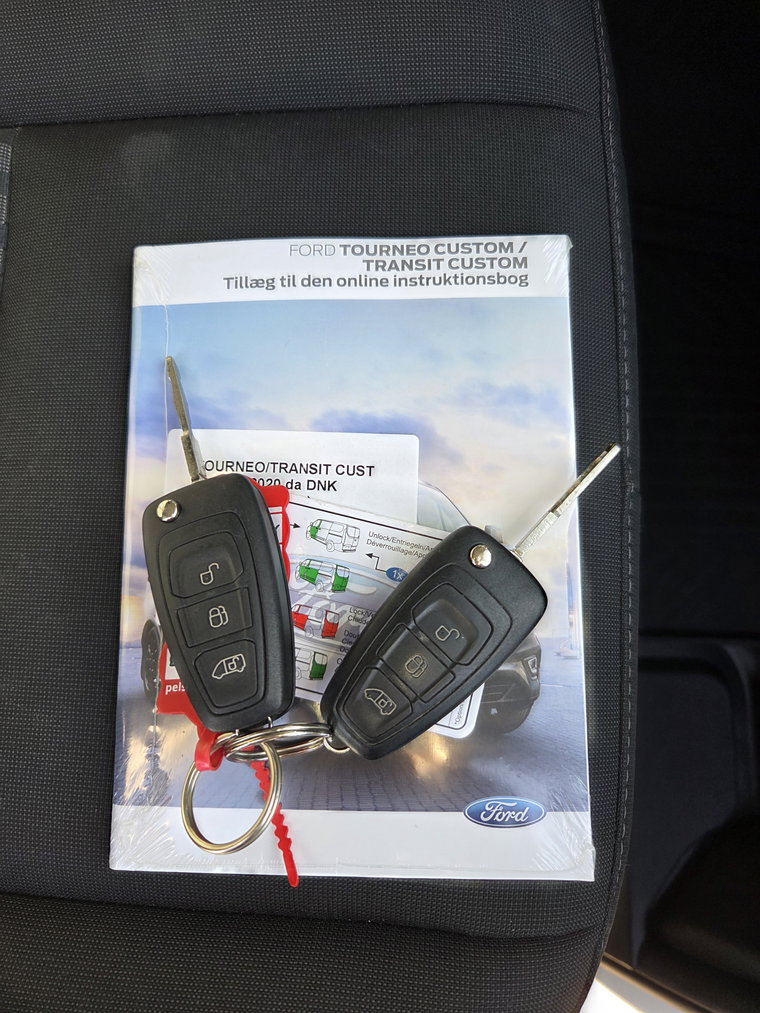 Vehicle Image 31