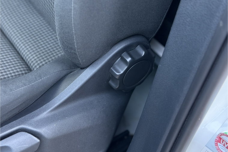 Vehicle Image 41