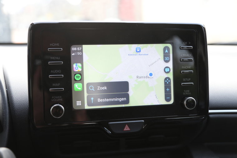 Vehicle Image 9