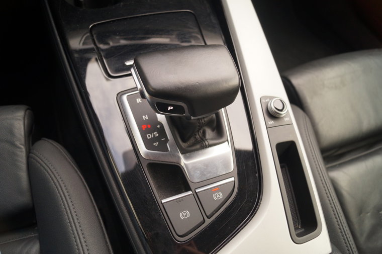 Vehicle Image 20