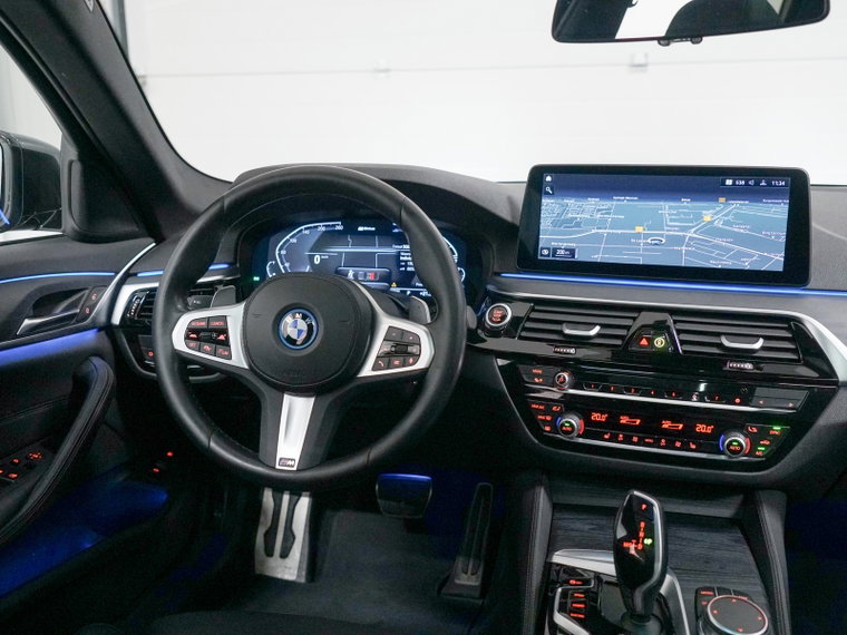 Vehicle Image 36