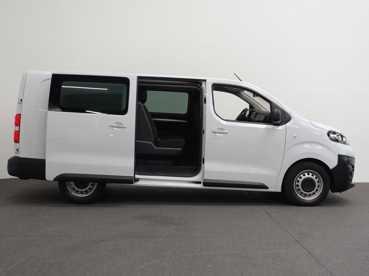 Vehicle Image 40