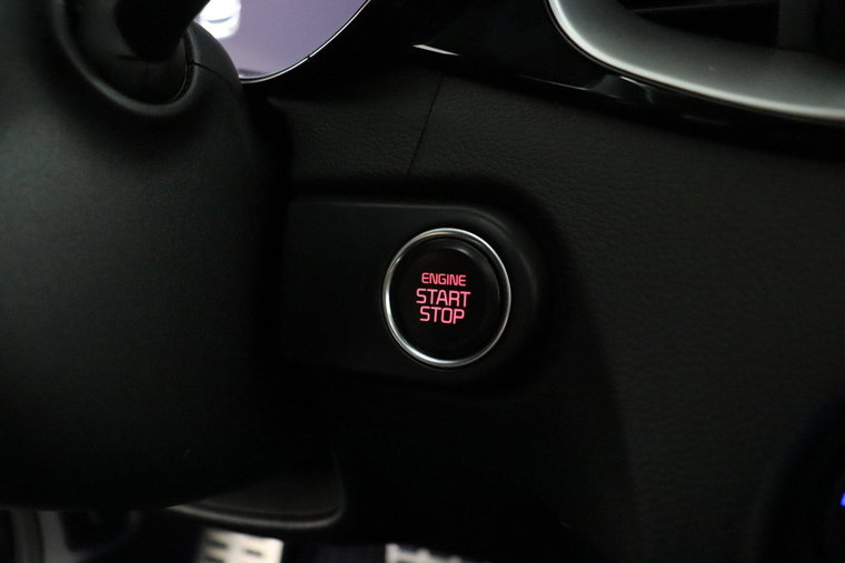Vehicle Image 42