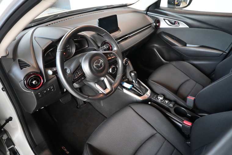 Vehicle Image 21