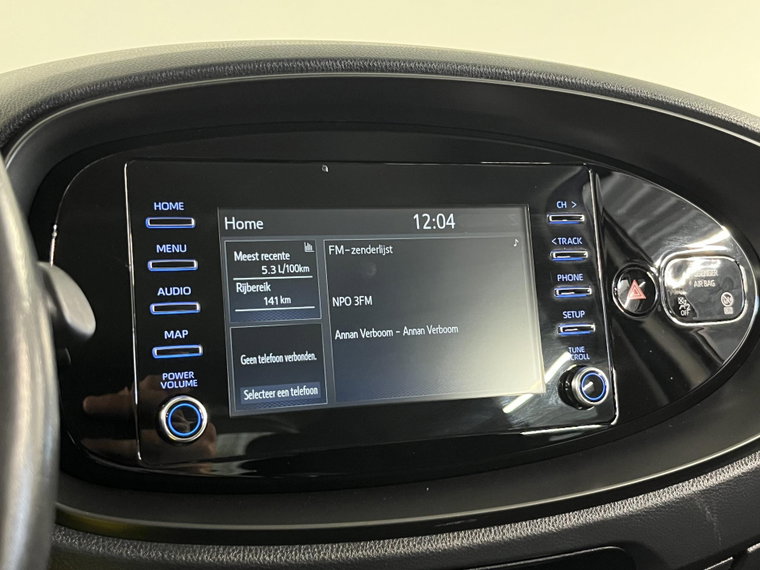 Vehicle Image 15