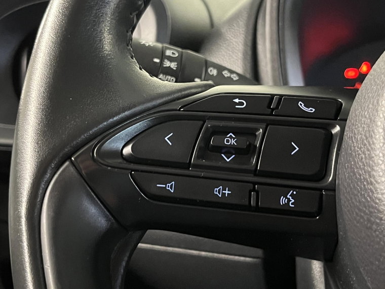 Vehicle Image 22