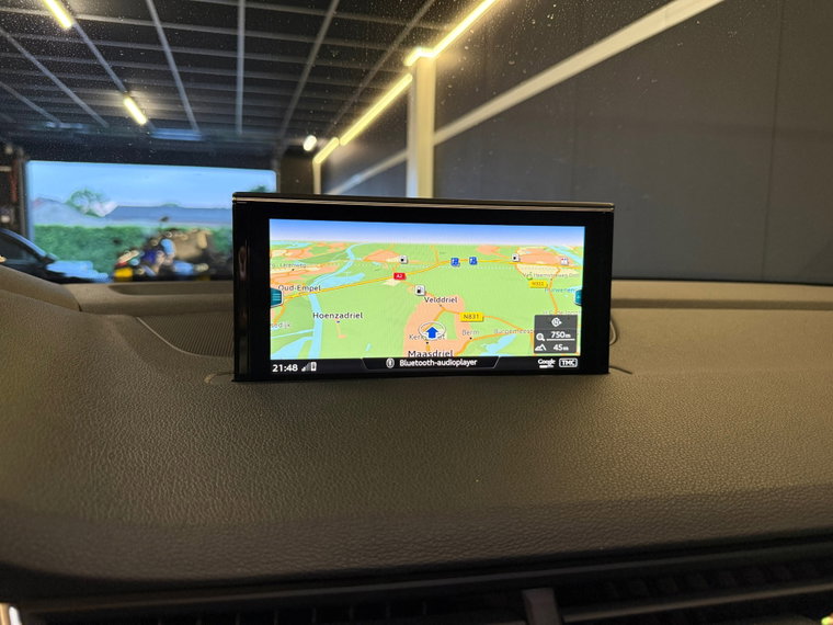 Vehicle Image 36