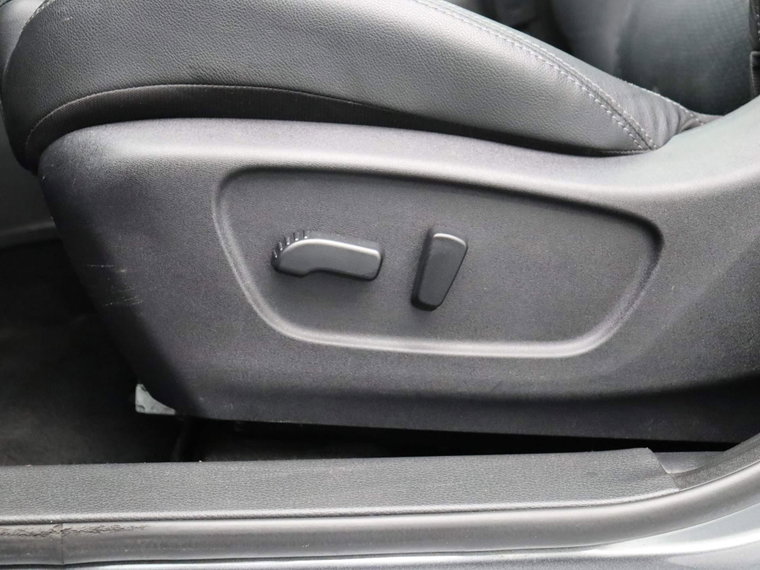 Vehicle Image 39