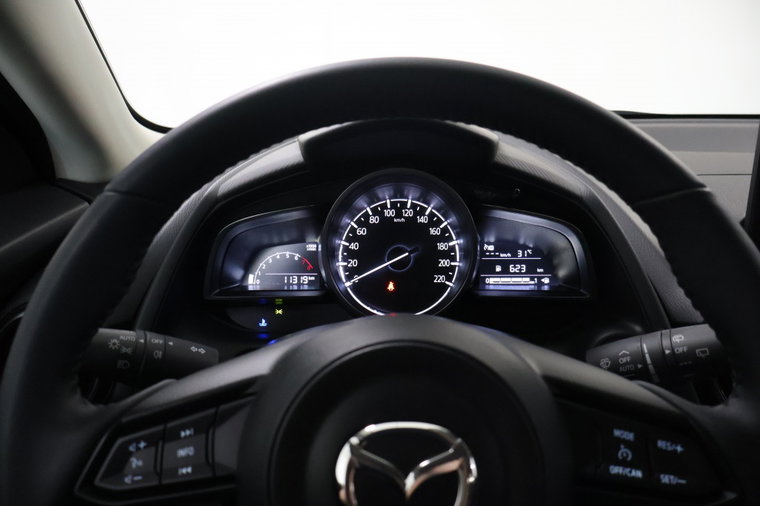 Vehicle Image 15