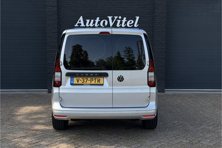 Vehicle Image 34